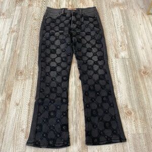 Women’s 7 for all mankind high waisted black straight leg jeans size 27, size 4